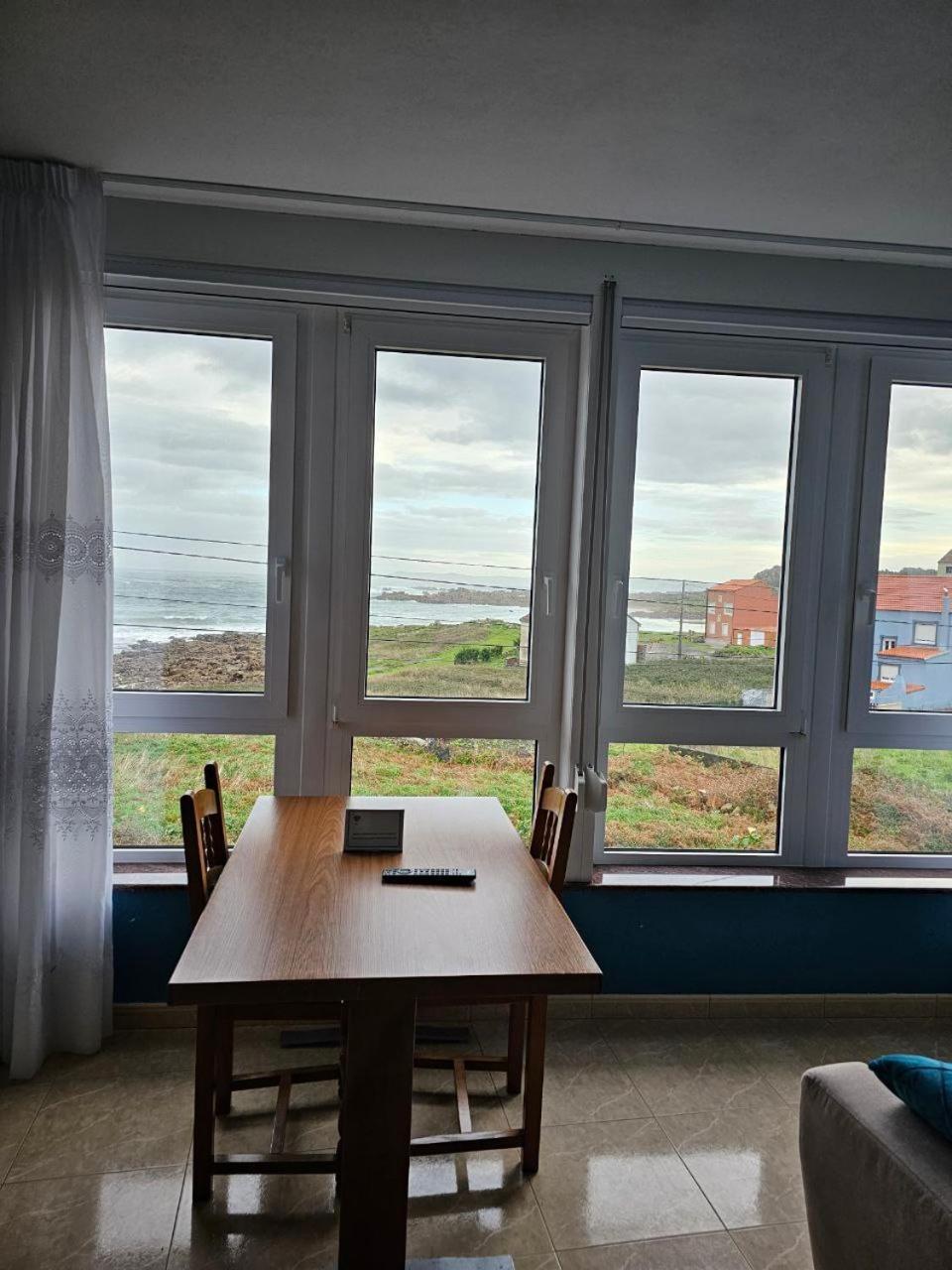 Vivienda Turistica Vacacional Maricarmen Otel Arou Dış mekan fotoğraf