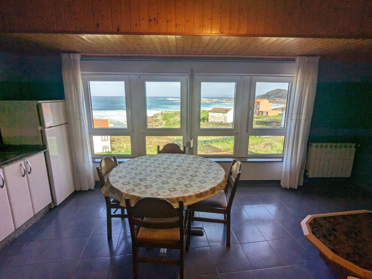 Vivienda Turistica Vacacional Maricarmen Otel Arou Dış mekan fotoğraf