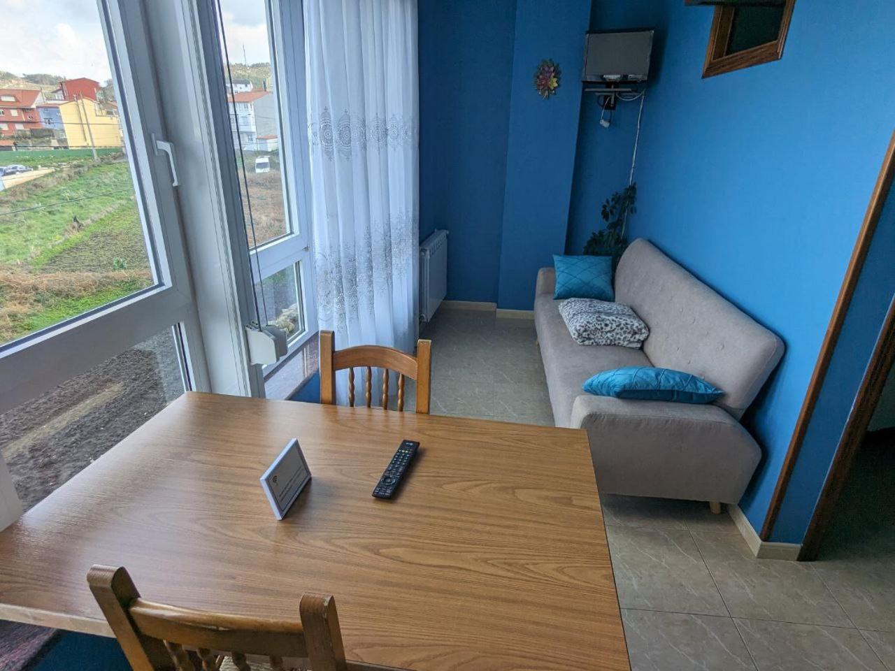 Vivienda Turistica Vacacional Maricarmen Otel Arou Dış mekan fotoğraf