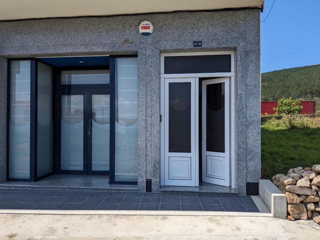 Vivienda Turistica Vacacional Maricarmen Otel Arou Dış mekan fotoğraf